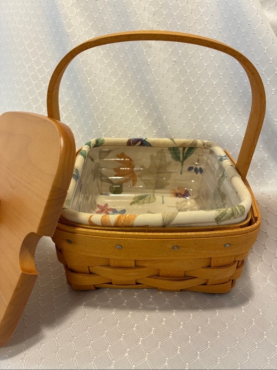 Longaberger Other - Longaberger Tarragon Basket, Protector, Liner and Lid EUC
